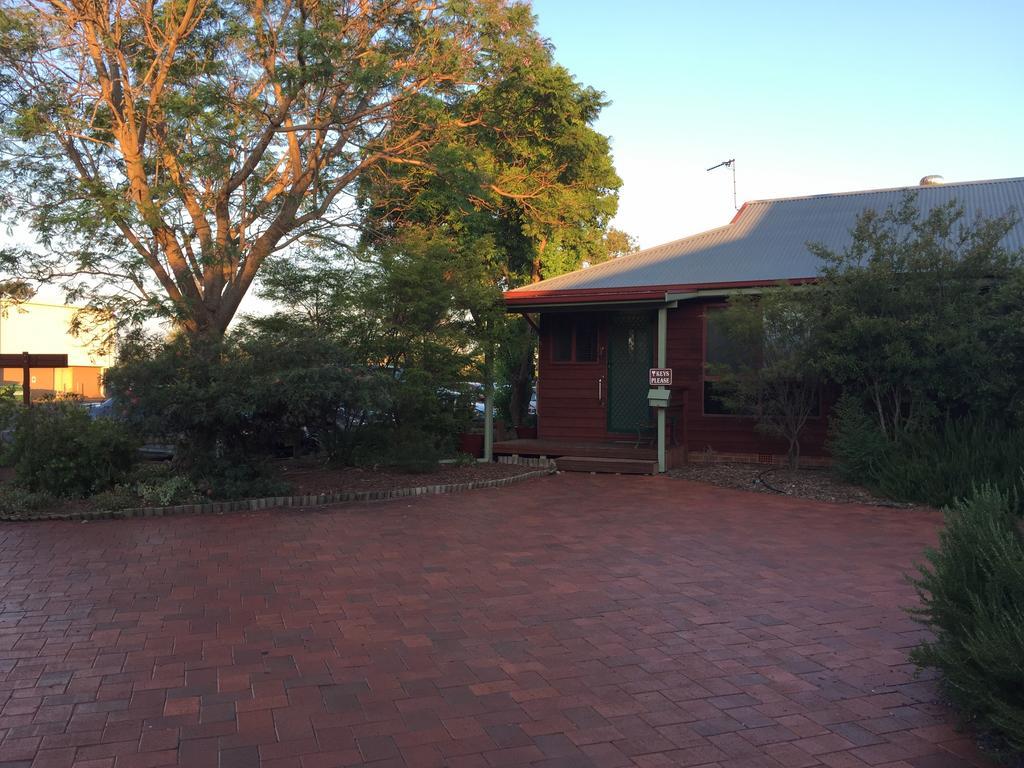 Aussie Cabins Hotel Dubbo Eksteriør billede