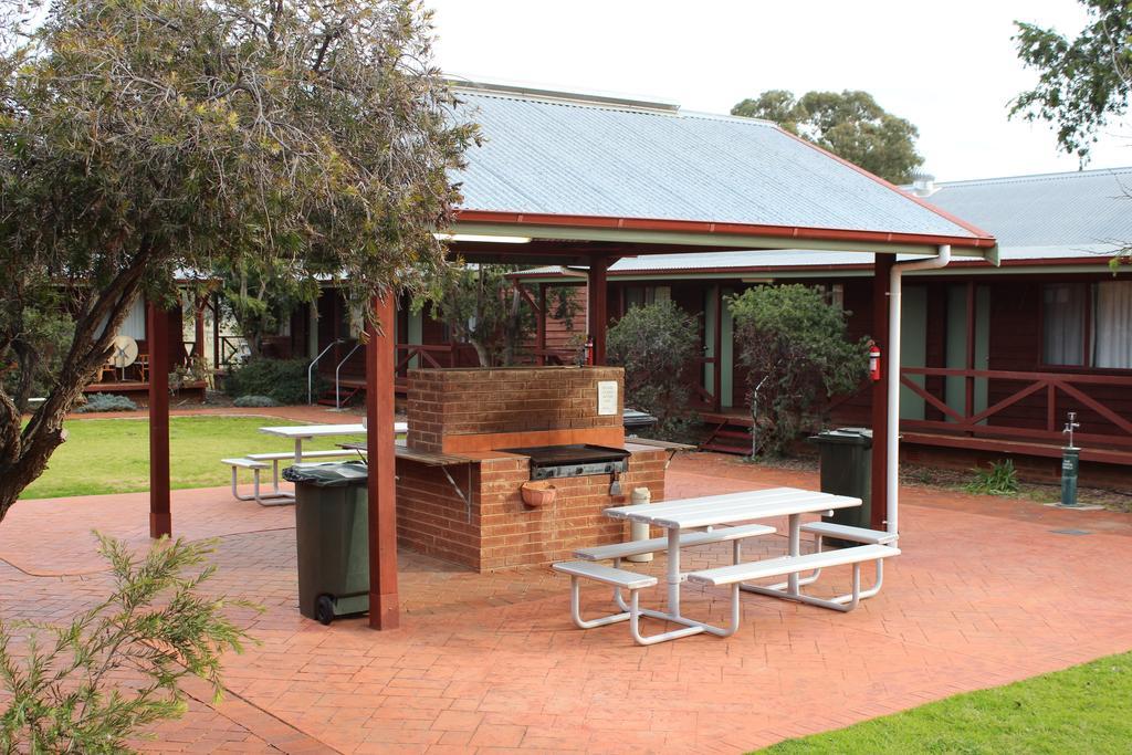 Aussie Cabins Hotel Dubbo Værelse billede